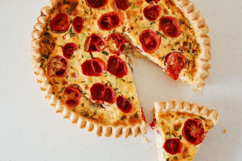 sliced quiche