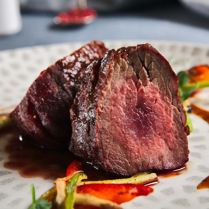 garlic roasted tenderloin of beef