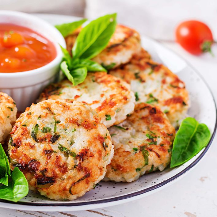 coconut chicken fritters: with sweet and sour apricot sauce
