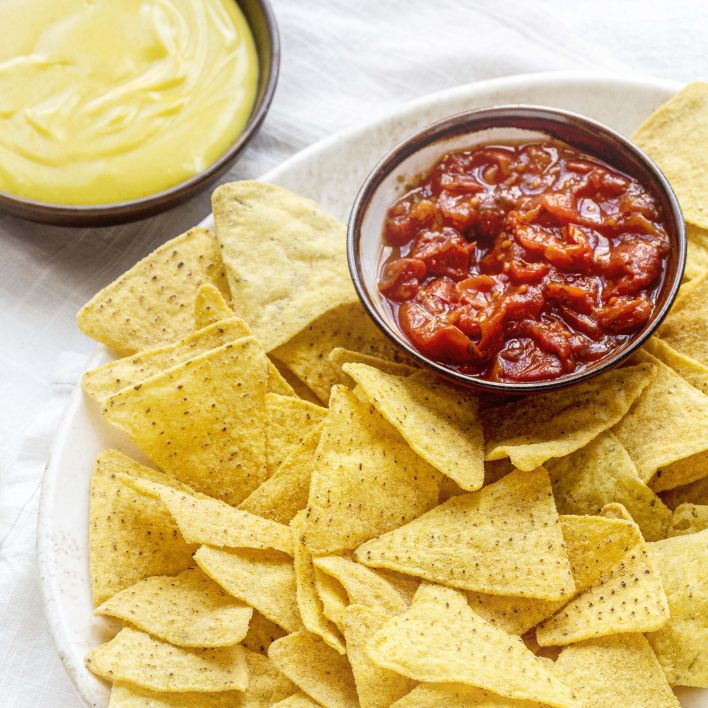 tortilla chips & salsa