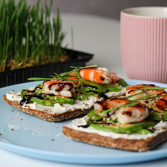 shrimp and avocado crostini