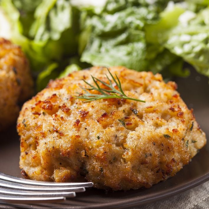 maryland lump crab cake: with lemon mustard aioli
